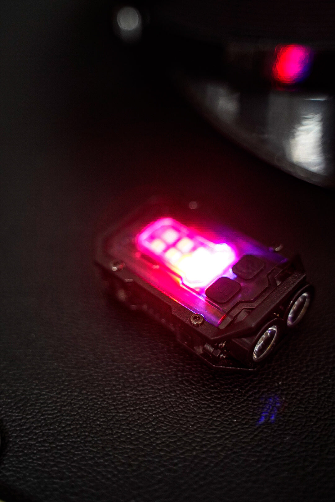 Torcia Led Multiuso (Lampeggiante Rosso/Blu)